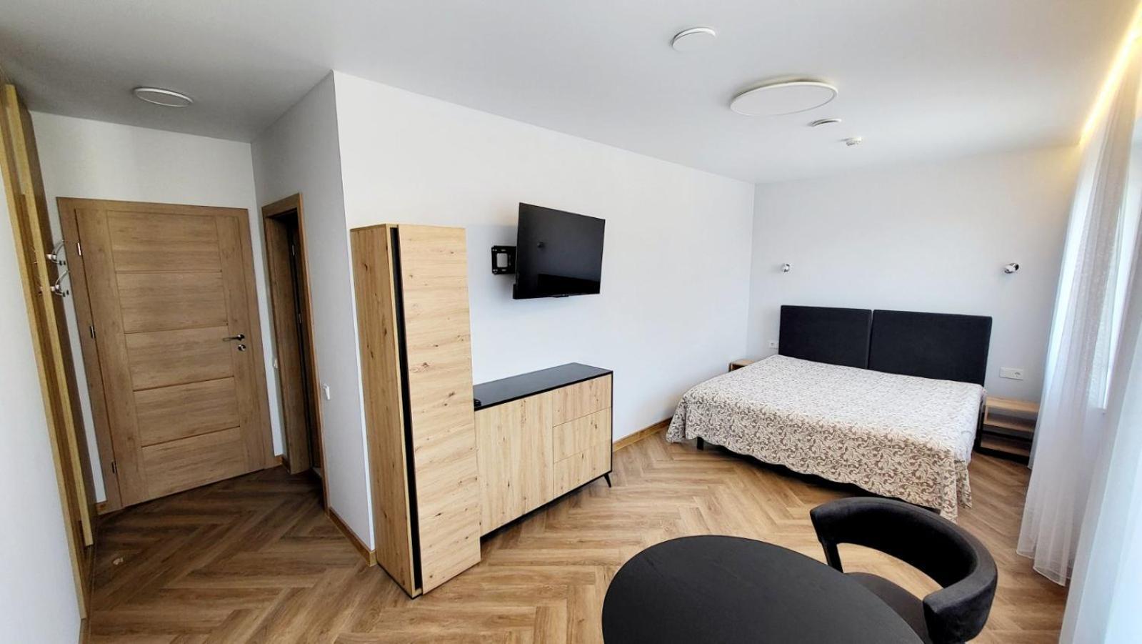 فندق Sveciu Namai "Robeda House" Kybartai المظهر الخارجي الصورة